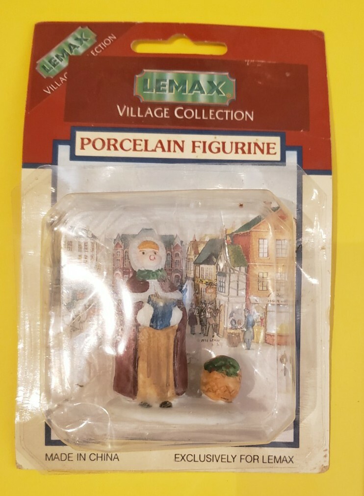 Lemax Hearthside Village Porcelain Figure Caroler Girl Christmas Original Pkg