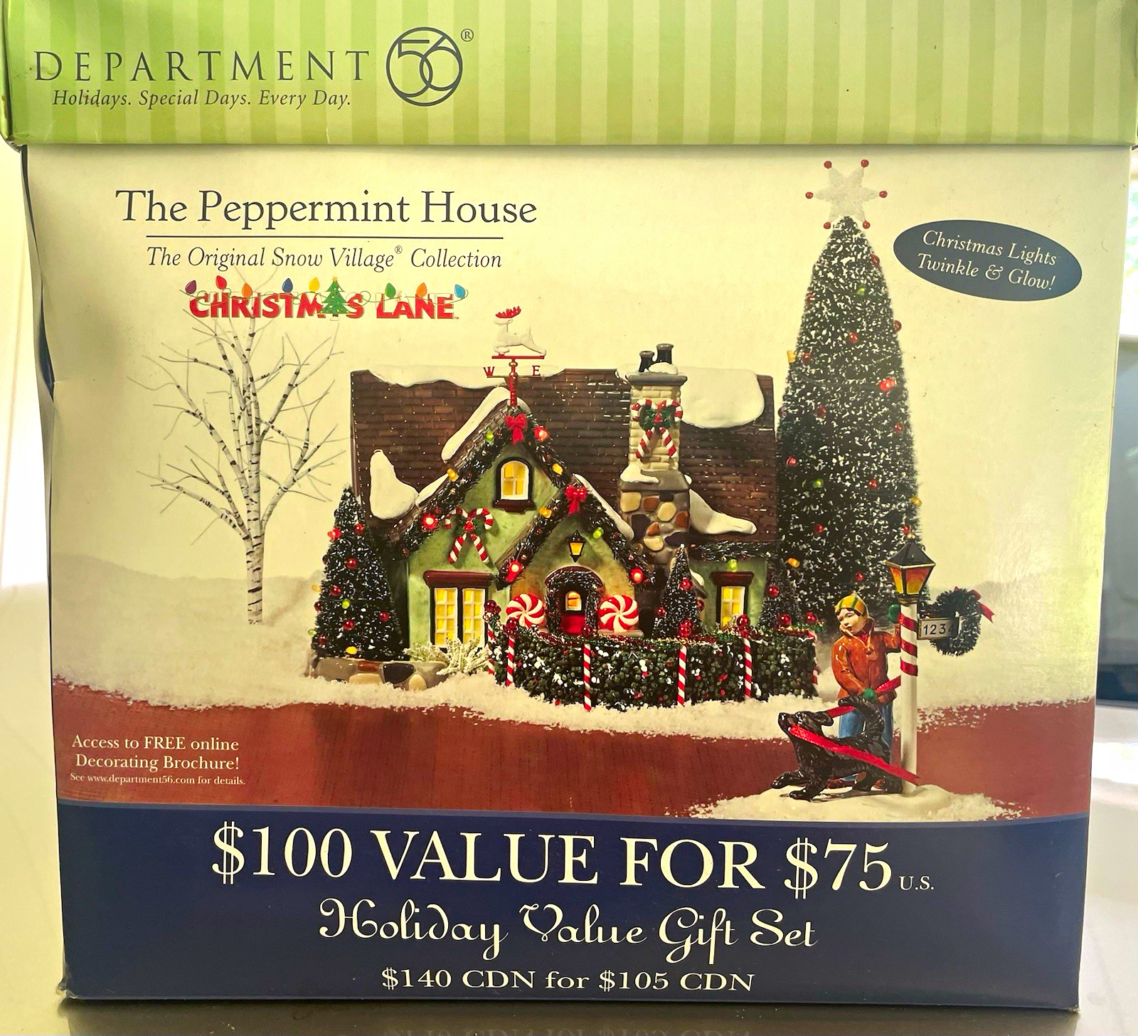 Department 56 Snow Village Peppermint House Lighted Ceramic Porcelain Boxed