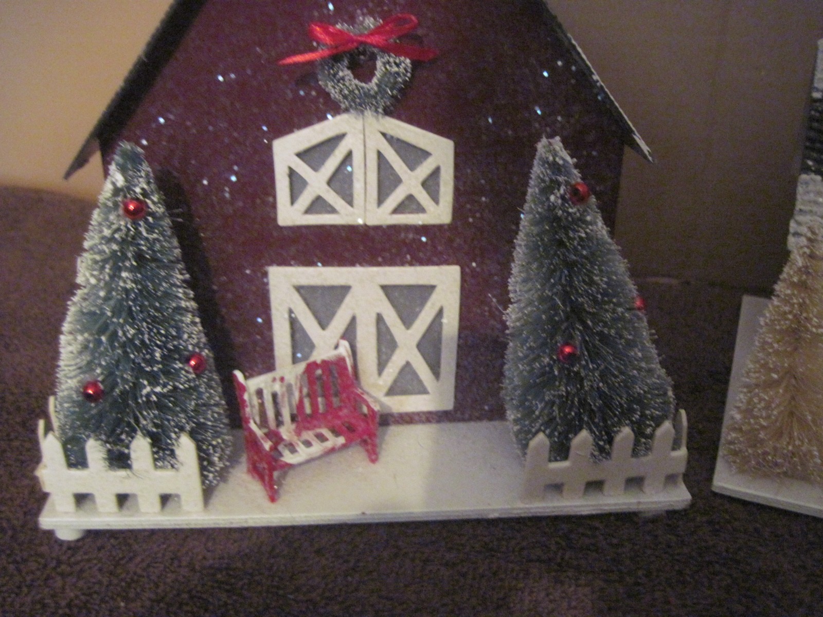 2 Christmas Reproduction Light up Particle Board? Bldgs. House & Barn, Read Deta