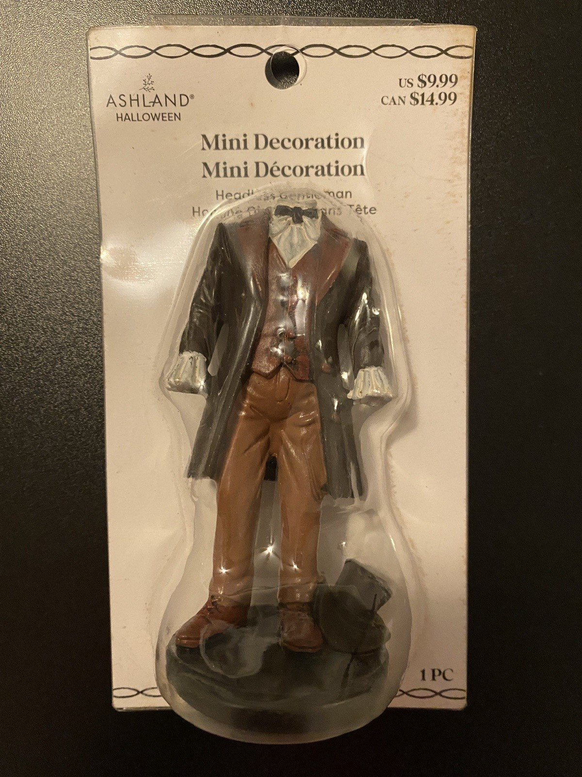 ASHLAND HALLOWEEN MINIATURES HEADLESS GENTLEMAN ~ NEW IN PKG 2025