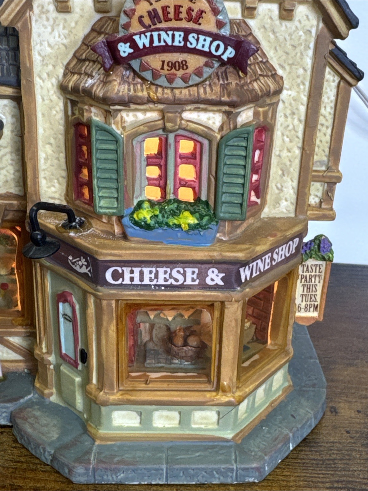 2009 LEMAX CADDINGTON VILLAGE 95815 “YE OLDE CHEESE & WINE SHOPPE SHOPPE” READ