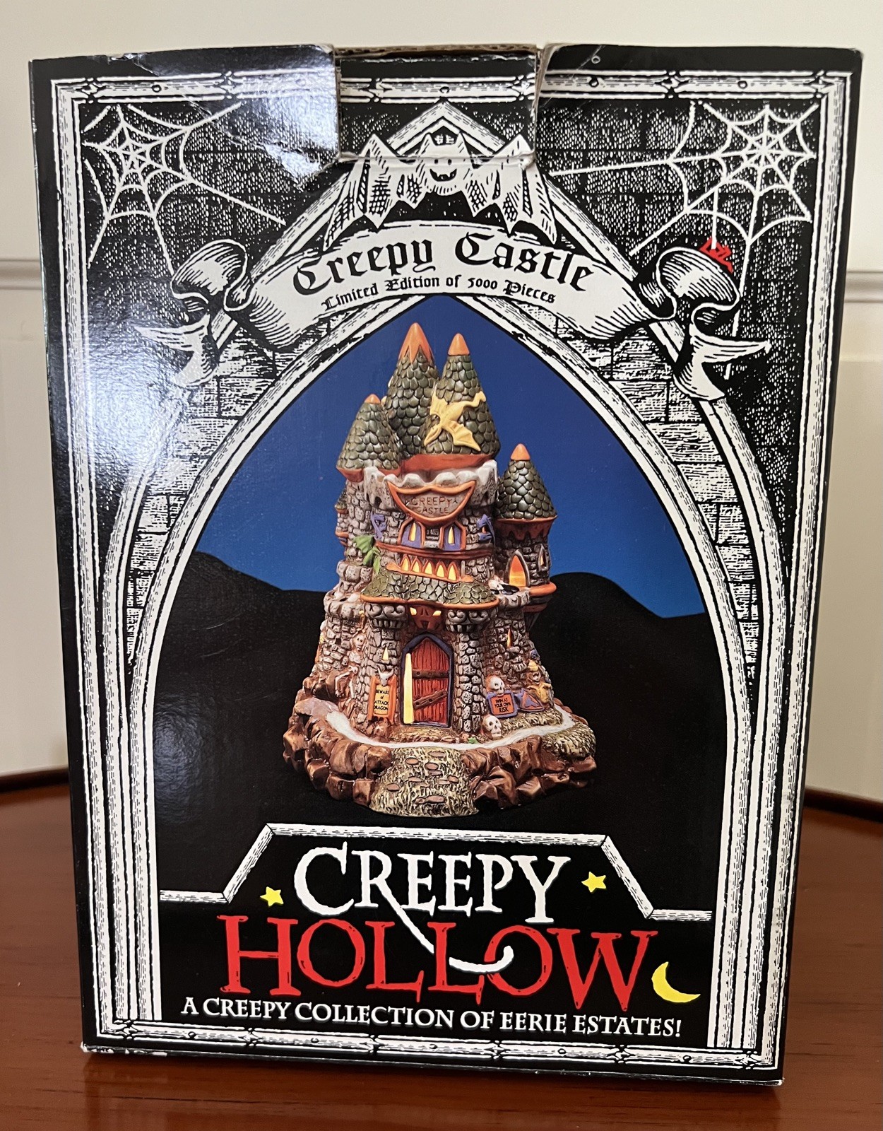 VTG Creepy Hollow Creepy Castle 1996 LE of 5000 Pieces Dragon W/Sphere Midwest