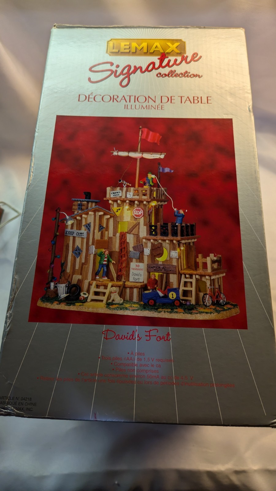 2010 LEMAX Signature Collection Christmas Holiday Village David’s Fort #04218