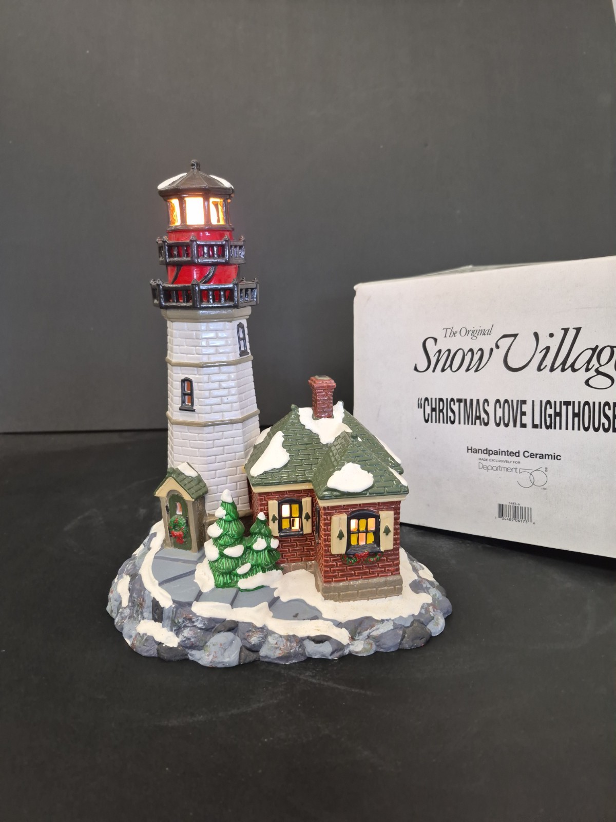 1995 Department 56 the Original Snow Village CHRISTMAS COVE LIGHTHOUSE # 5483-6