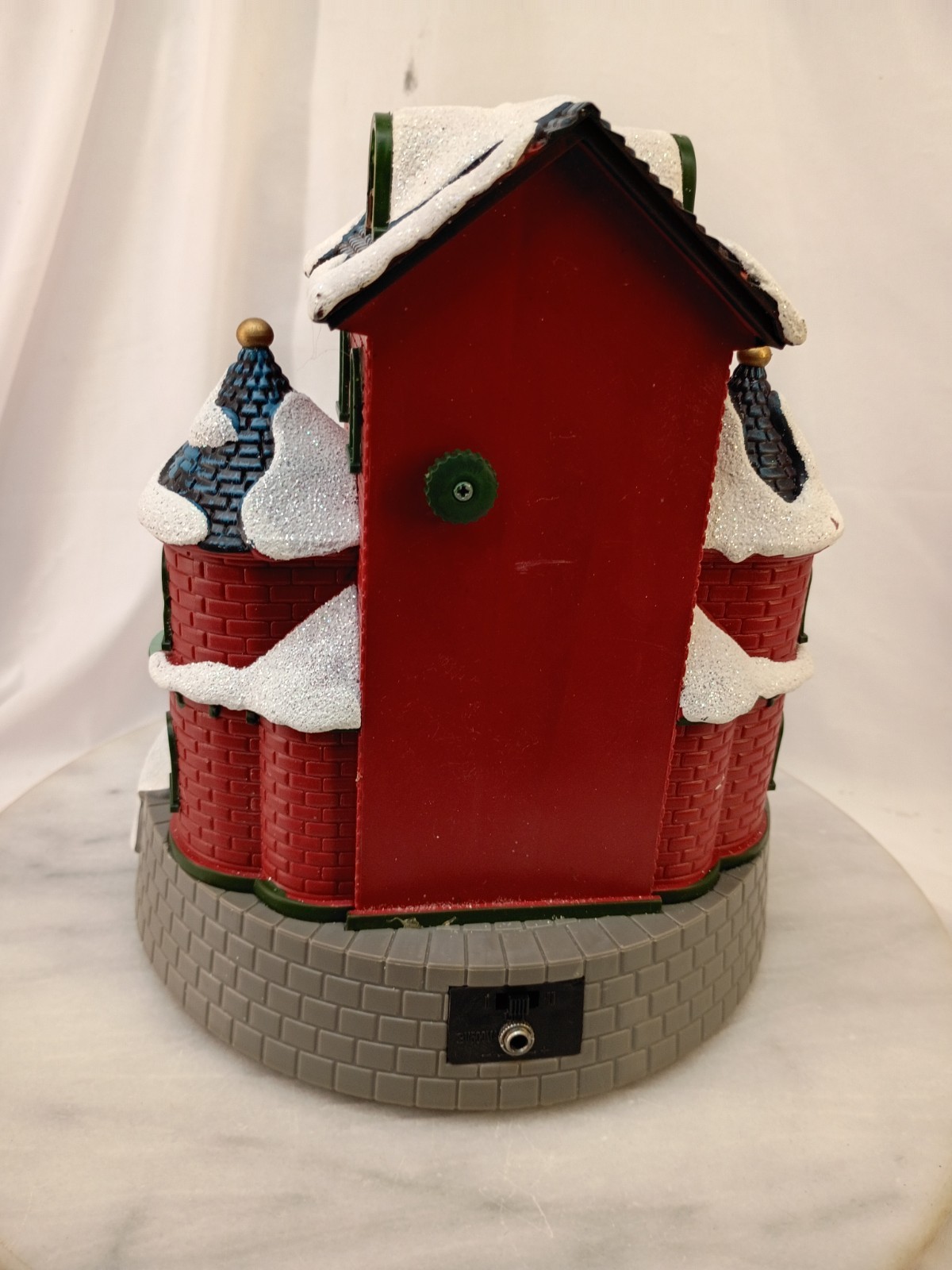 Avon 2013 Lighted Animated Christmas Village Train Station Clock Santa