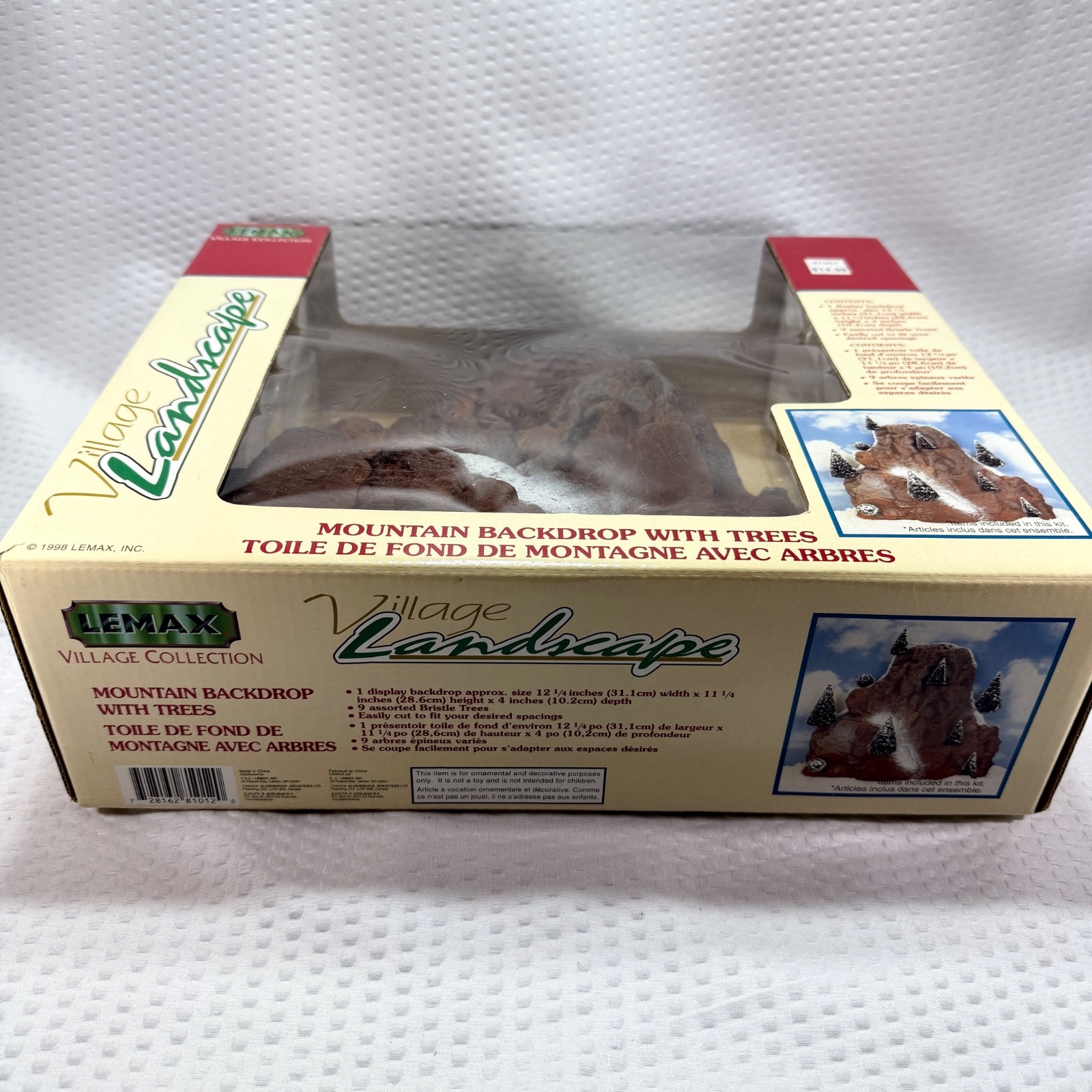 Vintage 1998 Lemax Village Collection Mountain Backdrop with 9 Trees #81012A VG+