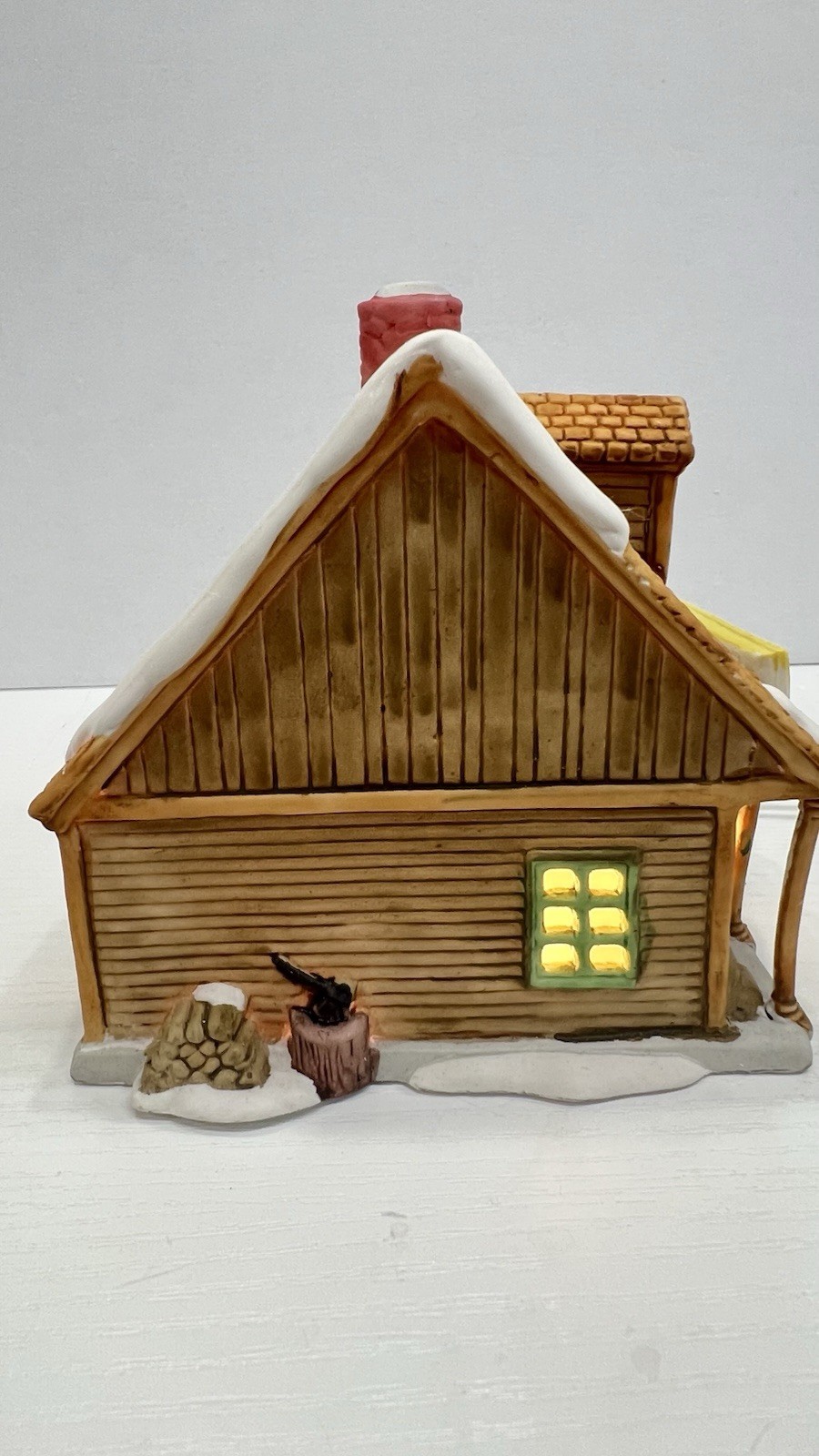 Dept 56 “ General Store” New England Village Series 65307 Retired 1986 Excellent