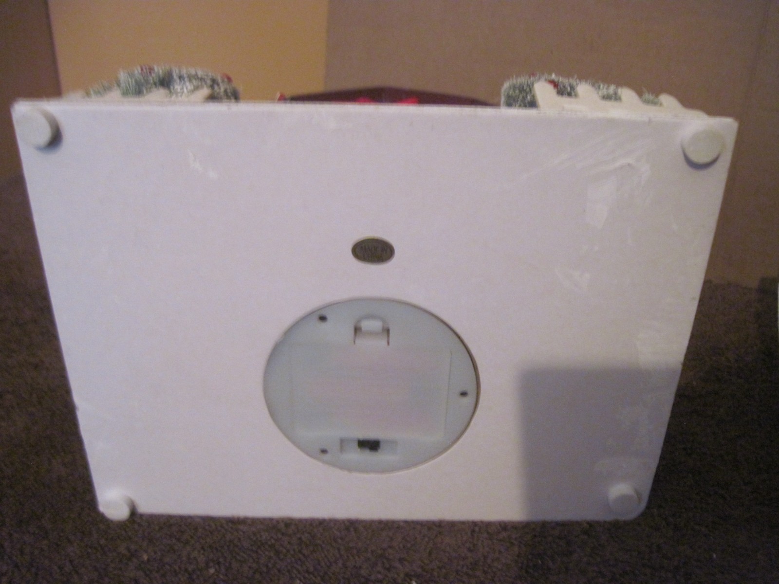 2 Christmas Reproduction Light up Particle Board? Bldgs. House & Barn, Read Deta