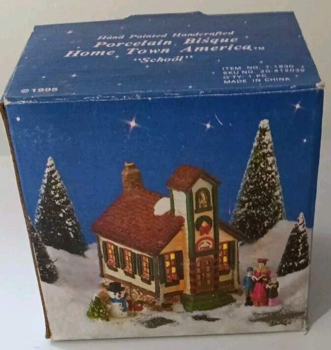 Vintage 1995 Christmas School Porcelain Hometown America figurine 4 1/2″ village