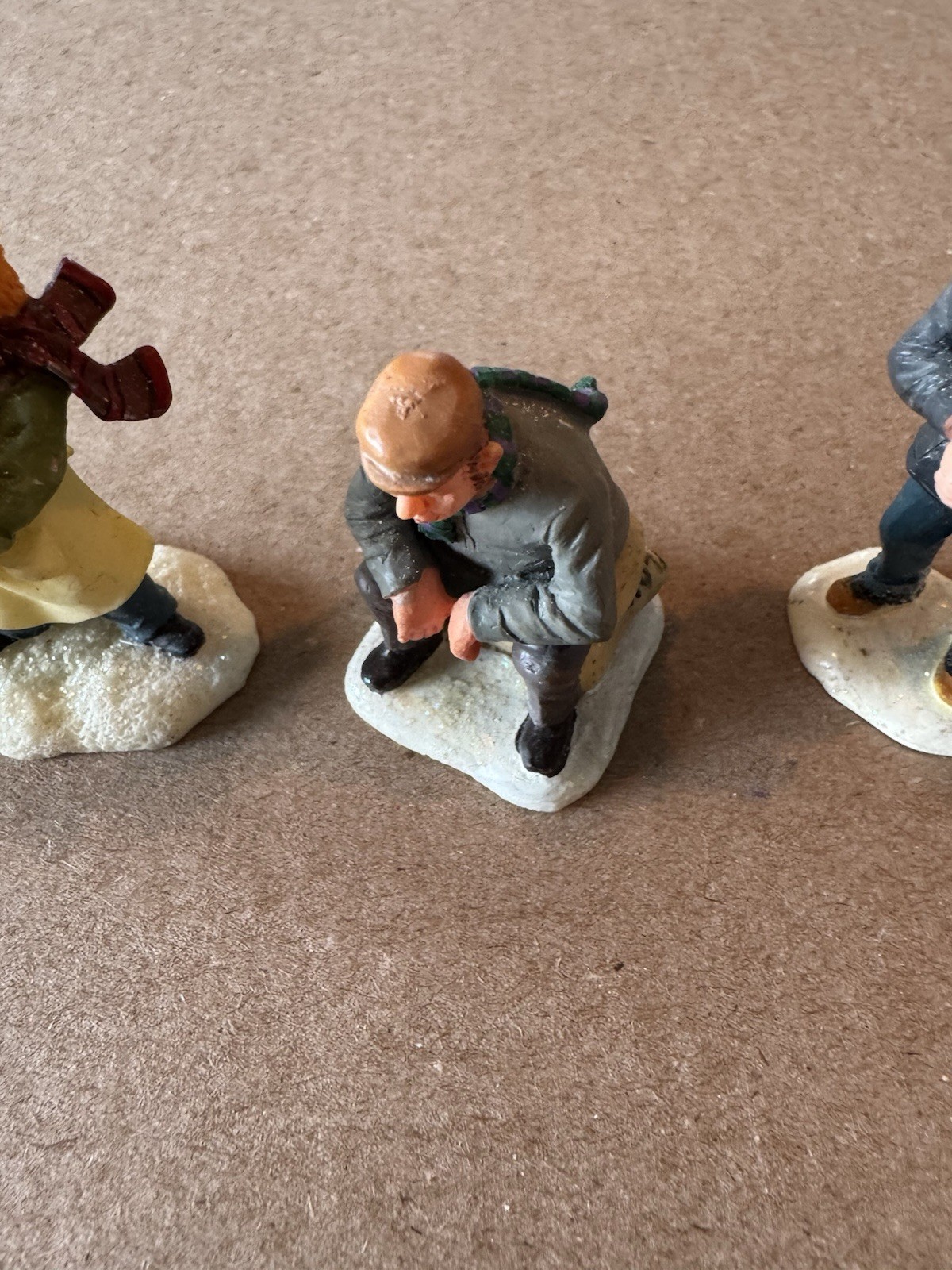 Lot Of 5 Village Figurines O Well, Lemax, & Other. Christmas Theme *READ*