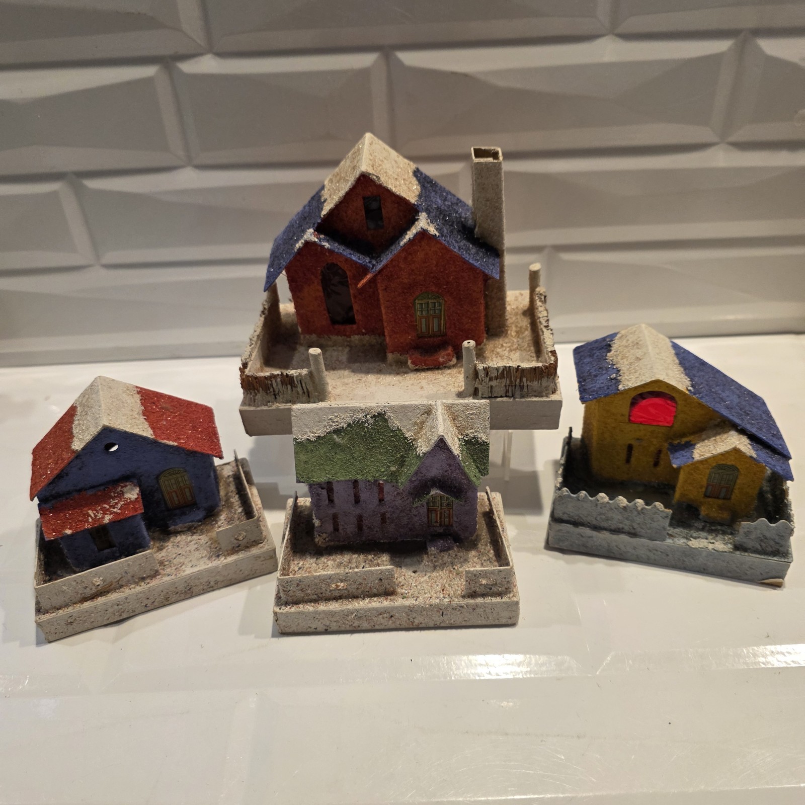 Vintage Lot of 4 Japan Putz Christmas Village Coconut Mica 6″