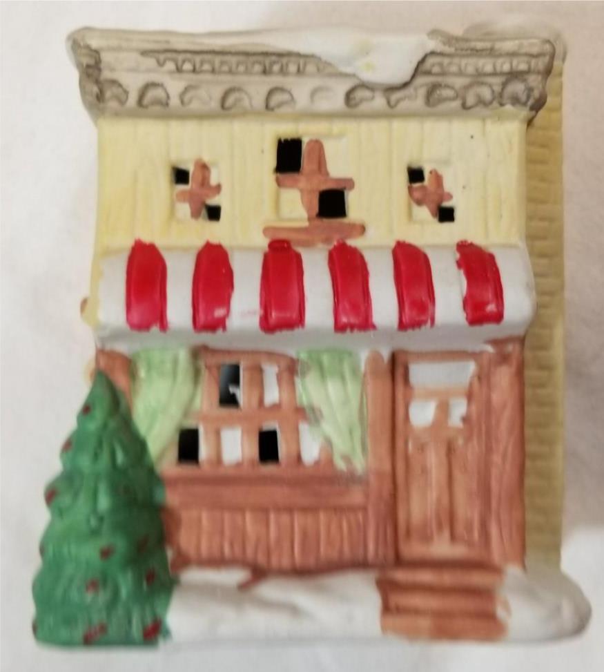 10 Piece Lighted Village Set Christmas Town Holiday Display Snow Buildings