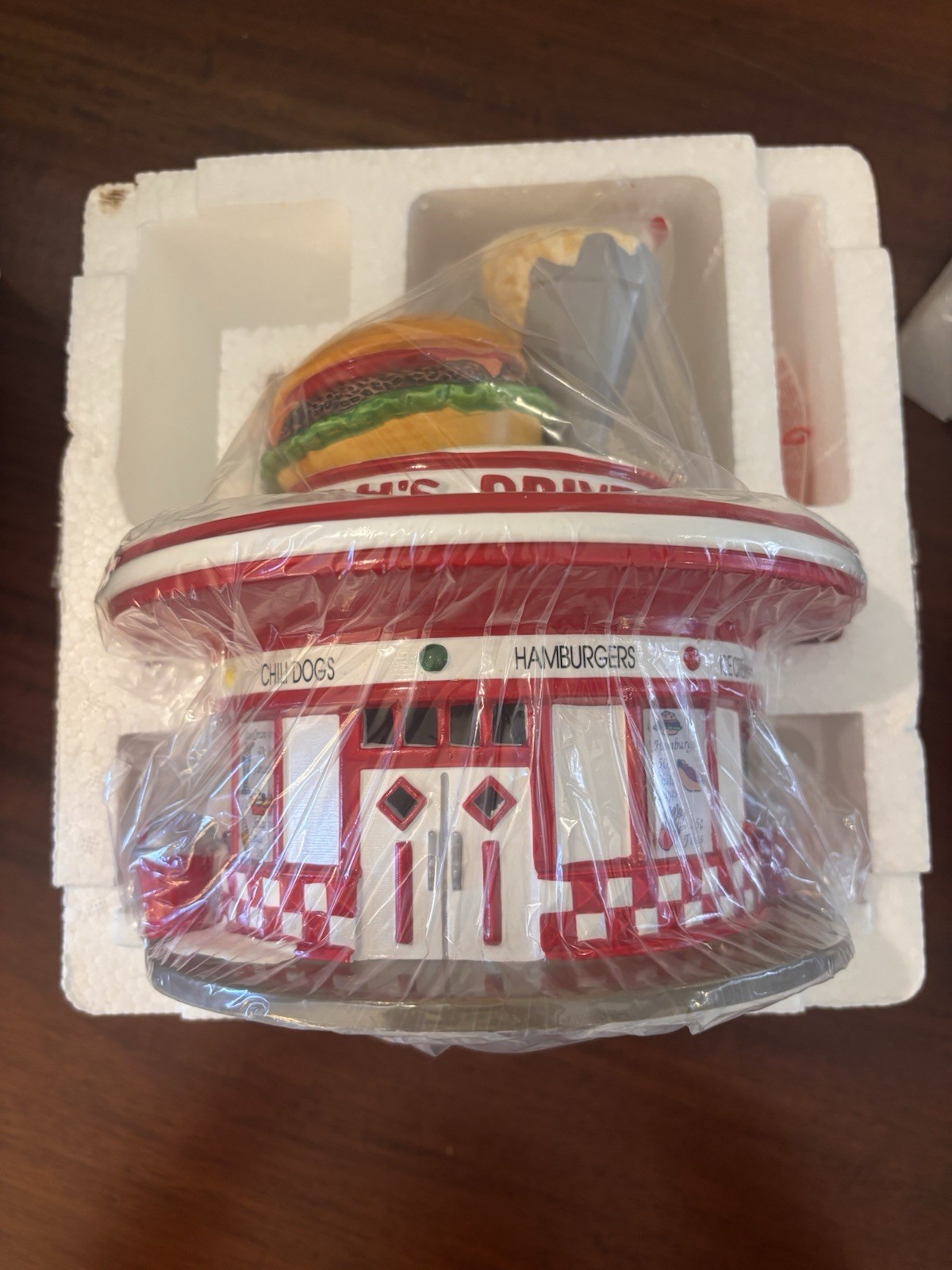 Department 56 Snow Village Dinah’s Drive In 5447 1993 Christmas Village