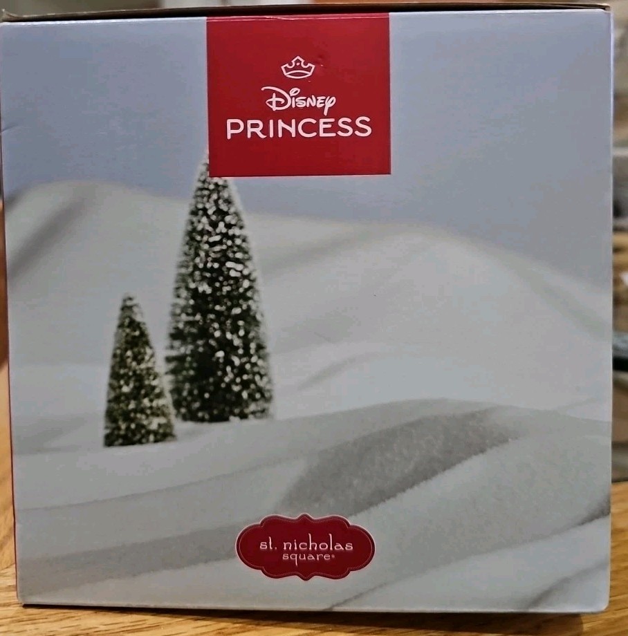 NEW 2024 Disney Princess St. Nicolas Square Snow White at Well MSRP $69.99