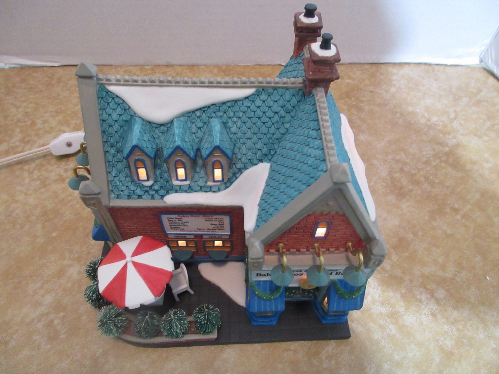 Dept. 56 Christmas In The City 2001 Baker Bros. Bagel Bakery #56.58920 Mint