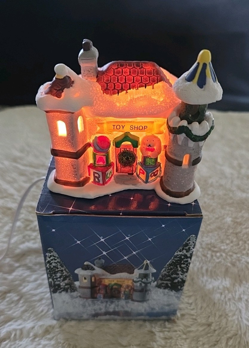 Porcelain Bisque Santa’s Village Lighted Toy Shop Hand Painted Vintage 1994