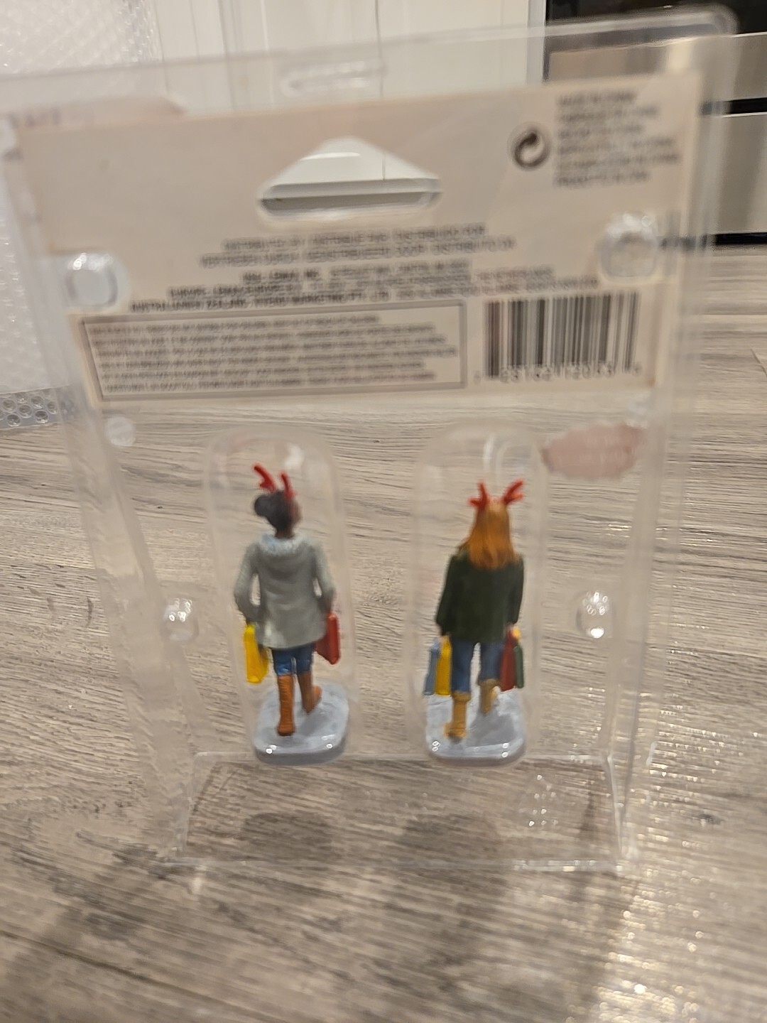 NEW 2021 Lemax 2 figure Shoppers Mall People Christmas Cardio Village Collection