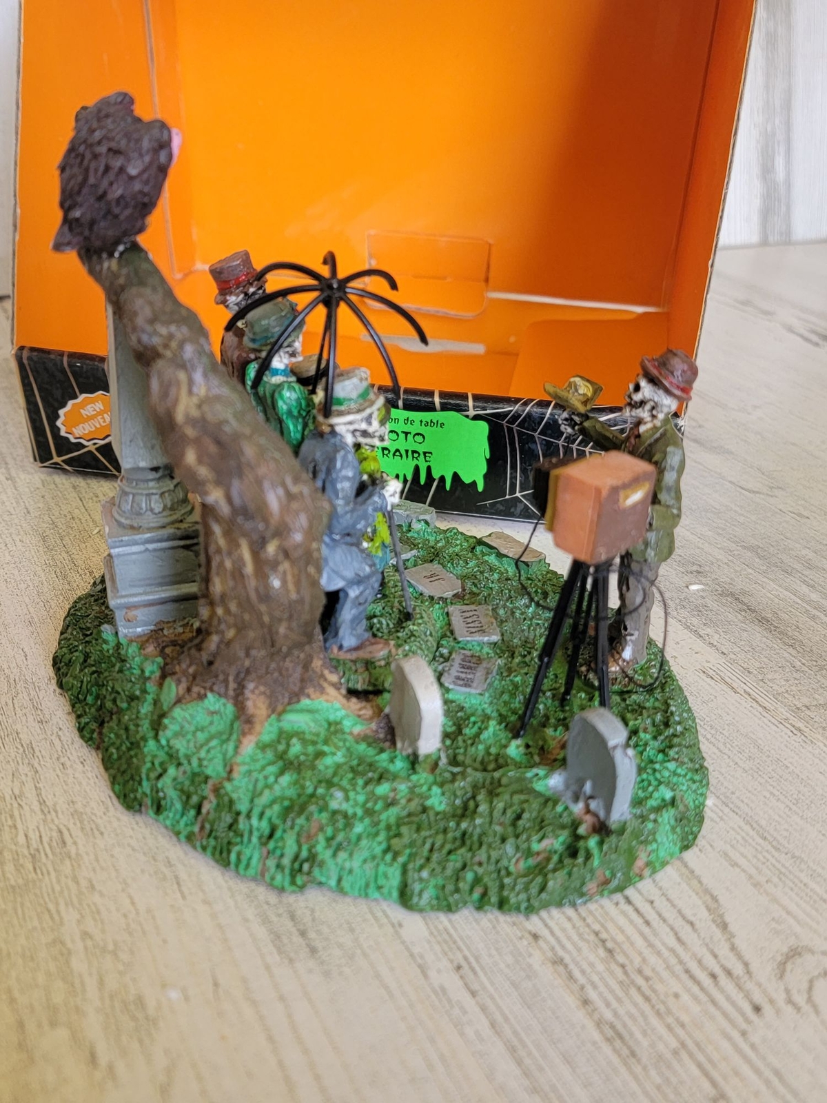 Spooky town Lemax funeral photo 2009 Halloween village accessory