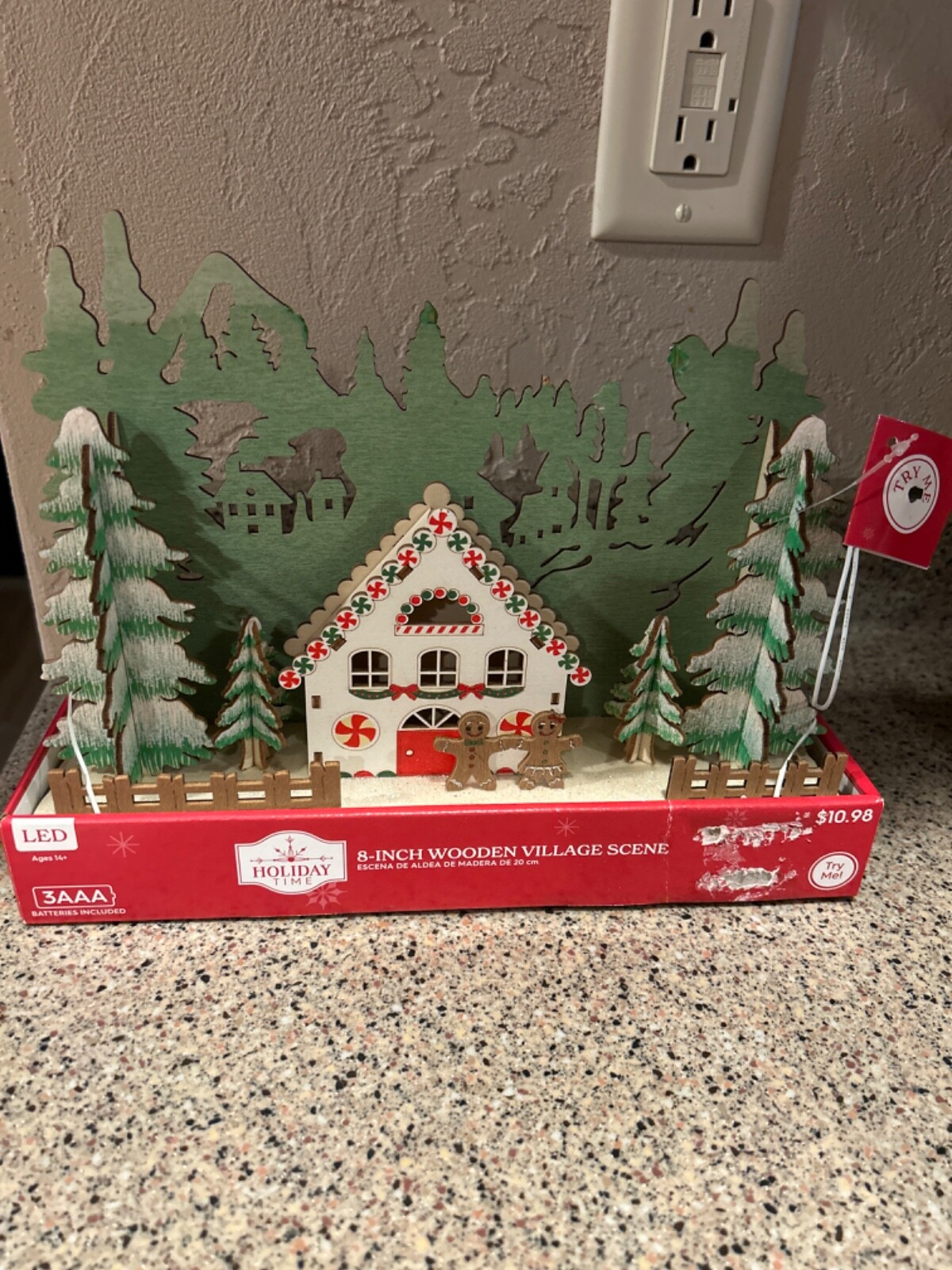 Wooden Village Scene Decoration, Christmas House LED Christmas Forest Scene