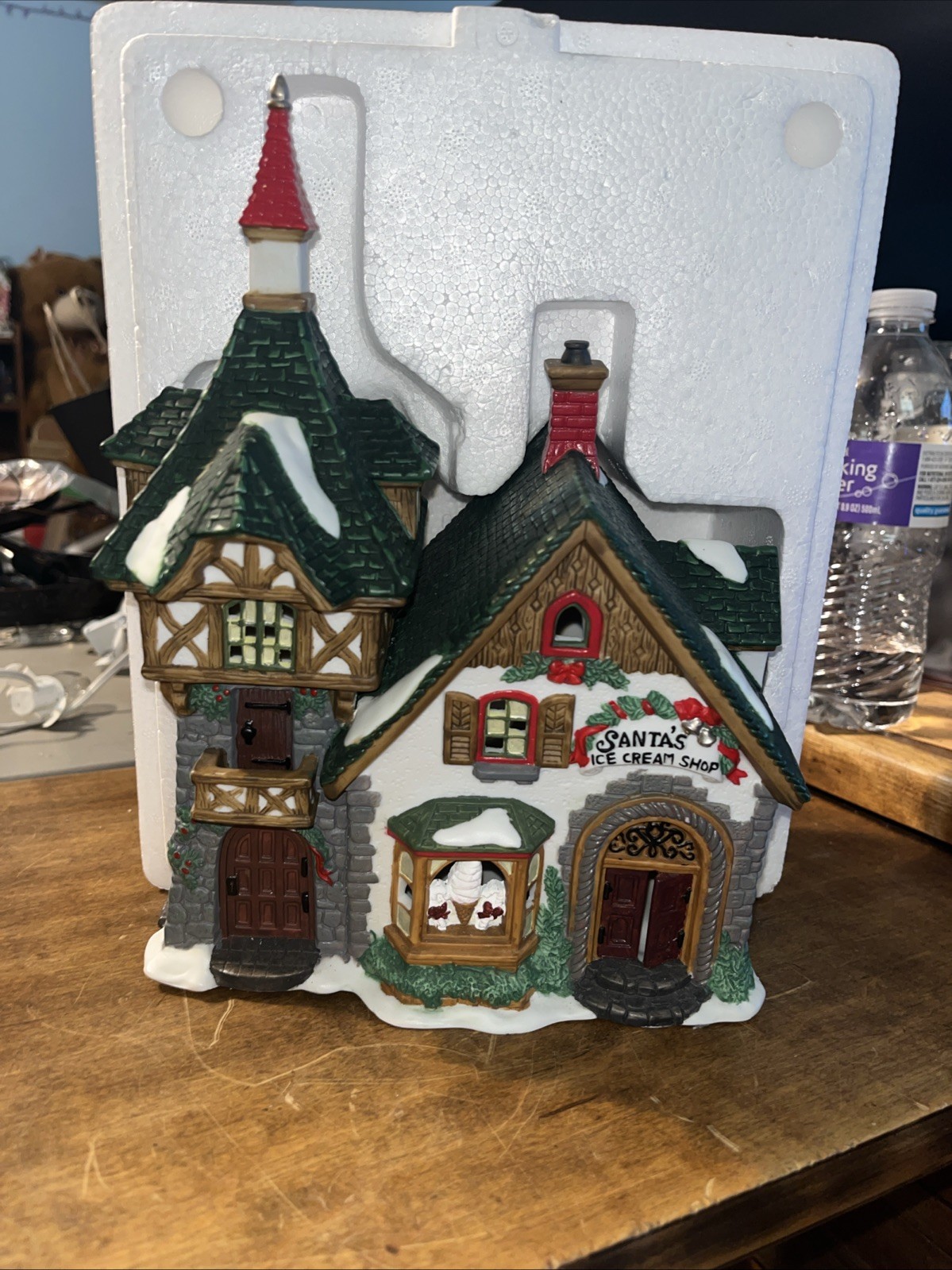 Christmas Village Santas Ice Cream Shop Heartland Limited Porcelain Lighted,