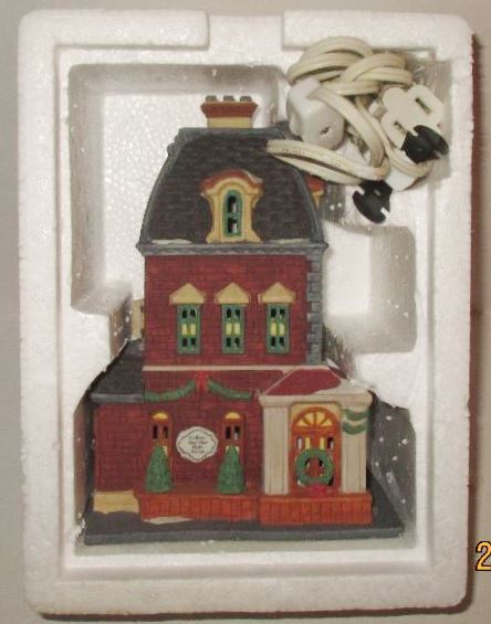 Department 56 Haberdashery #5531-1 Christmas in the City Box & Sleeve Mint