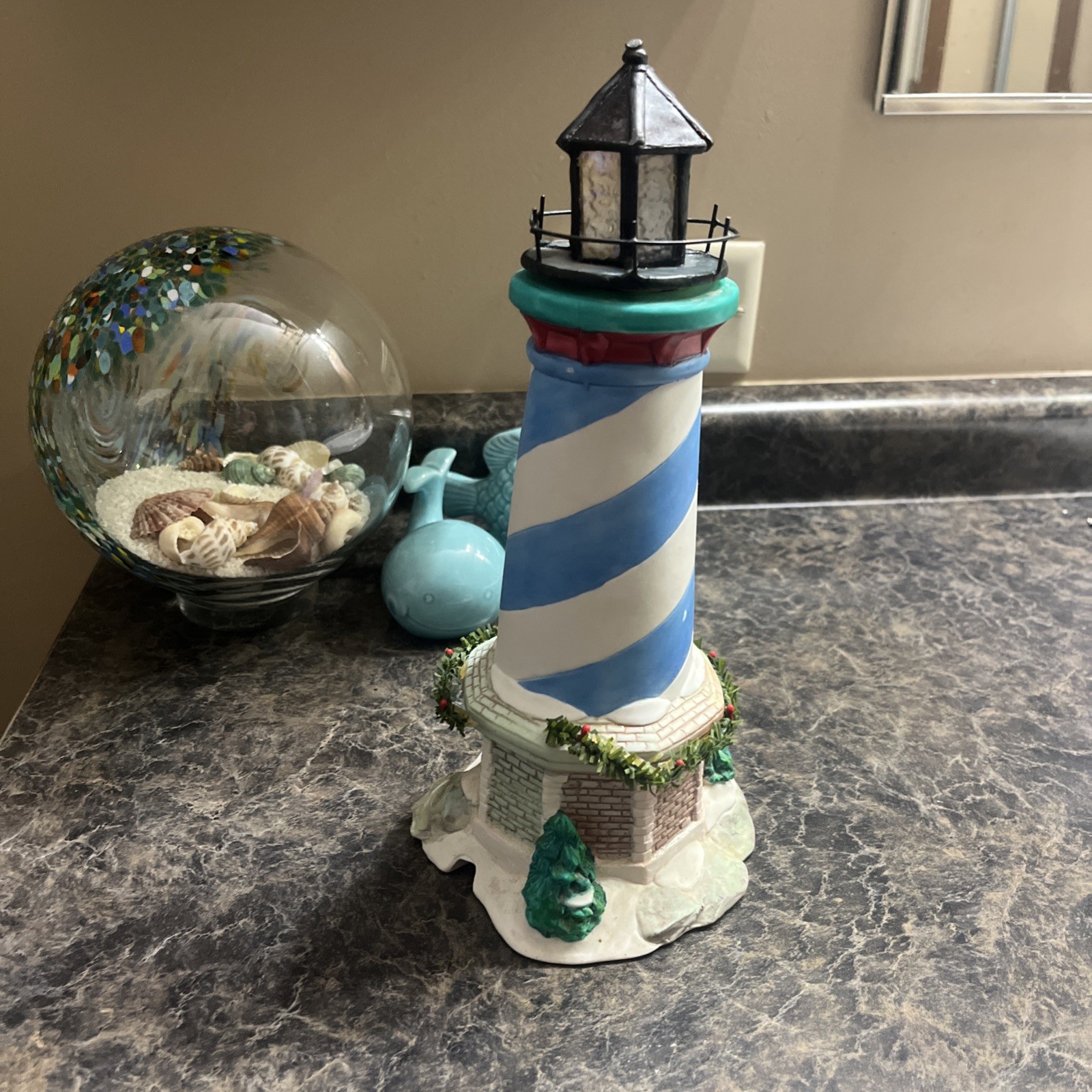 Vintage Christmas Winter Light House Night Light Seasonal Specialties Co. 1998