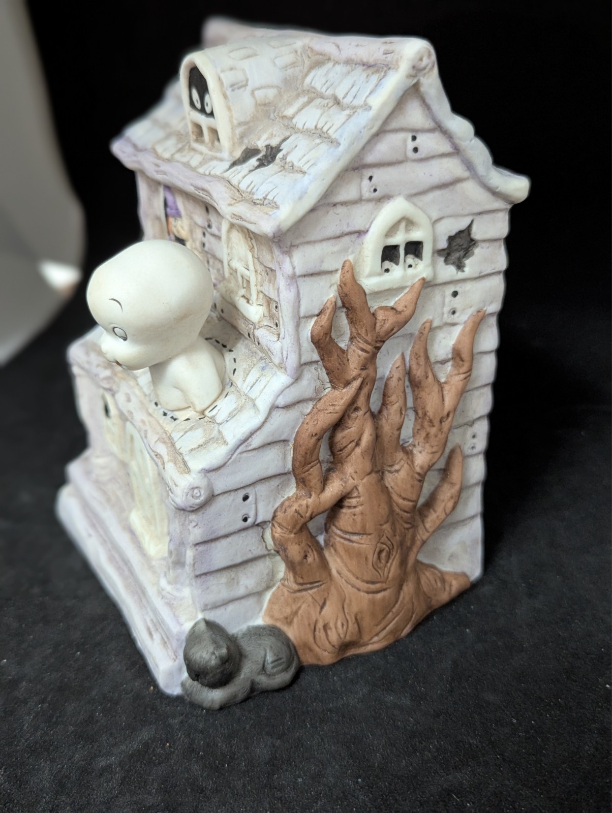 1987 Casper the Friendly Ghost Haunted House Ceramic Halloween Light Vintage