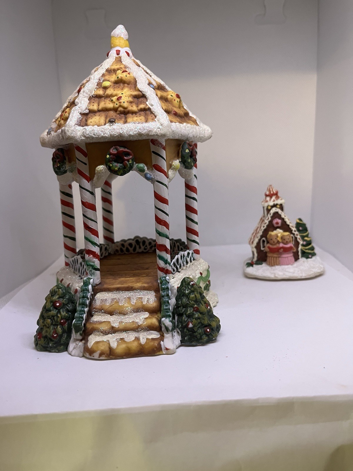 christmas decorations ceramic gingerbread gazebo & house w carolers