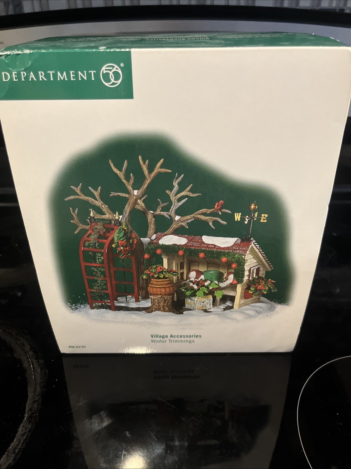 Department 56 Village Accessories #53107 2003 Christmas “Winter Trimmings” Mint