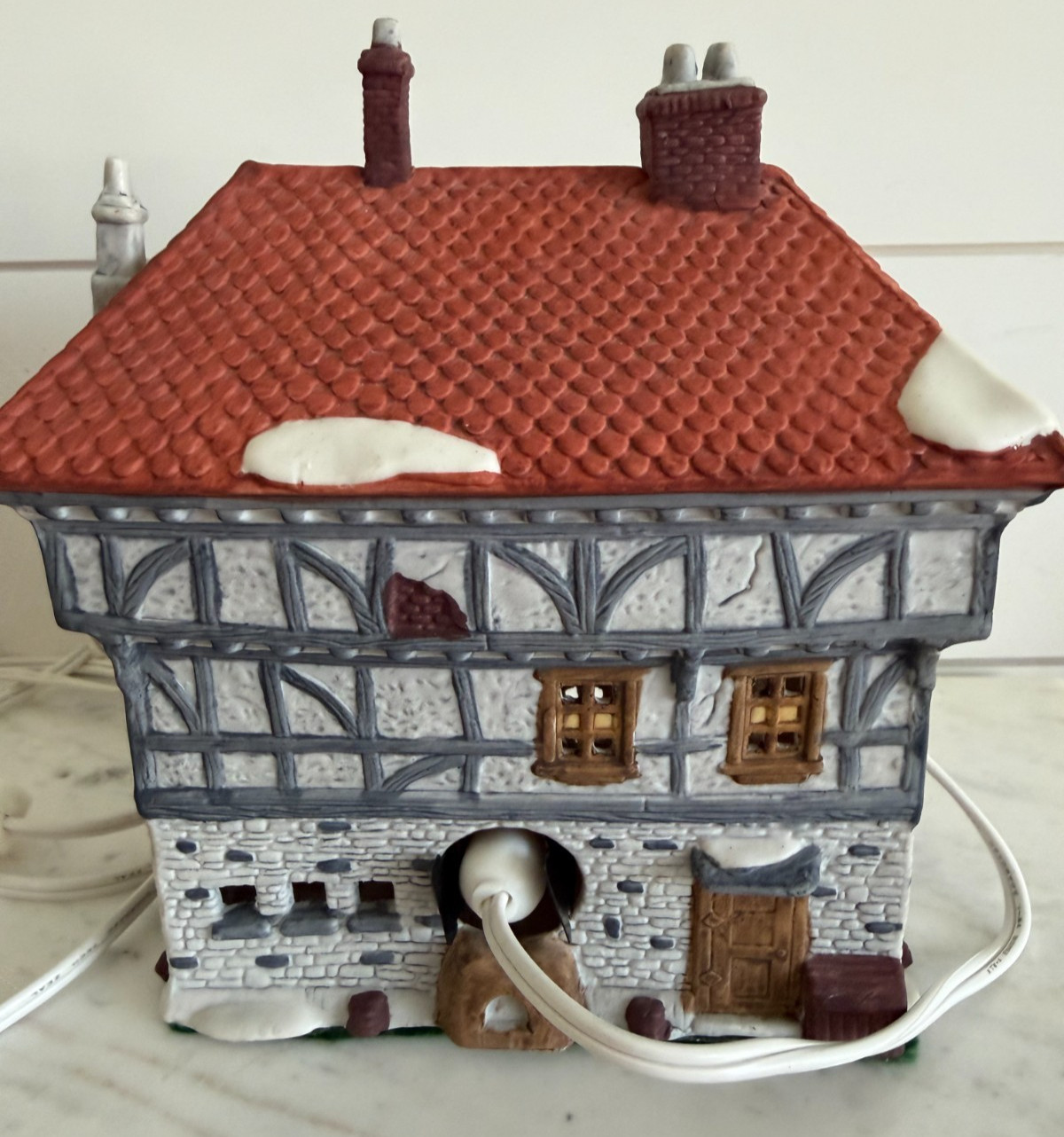 Vintage Department 56 Dickens Series 1986 “Tuttle’s Pub” Light Cord RETIRED