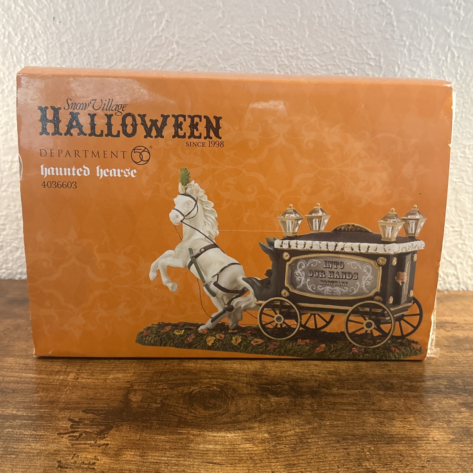 Department 56 Haunted Hearse Halloween Snow Village 4036603 Retired dept 56