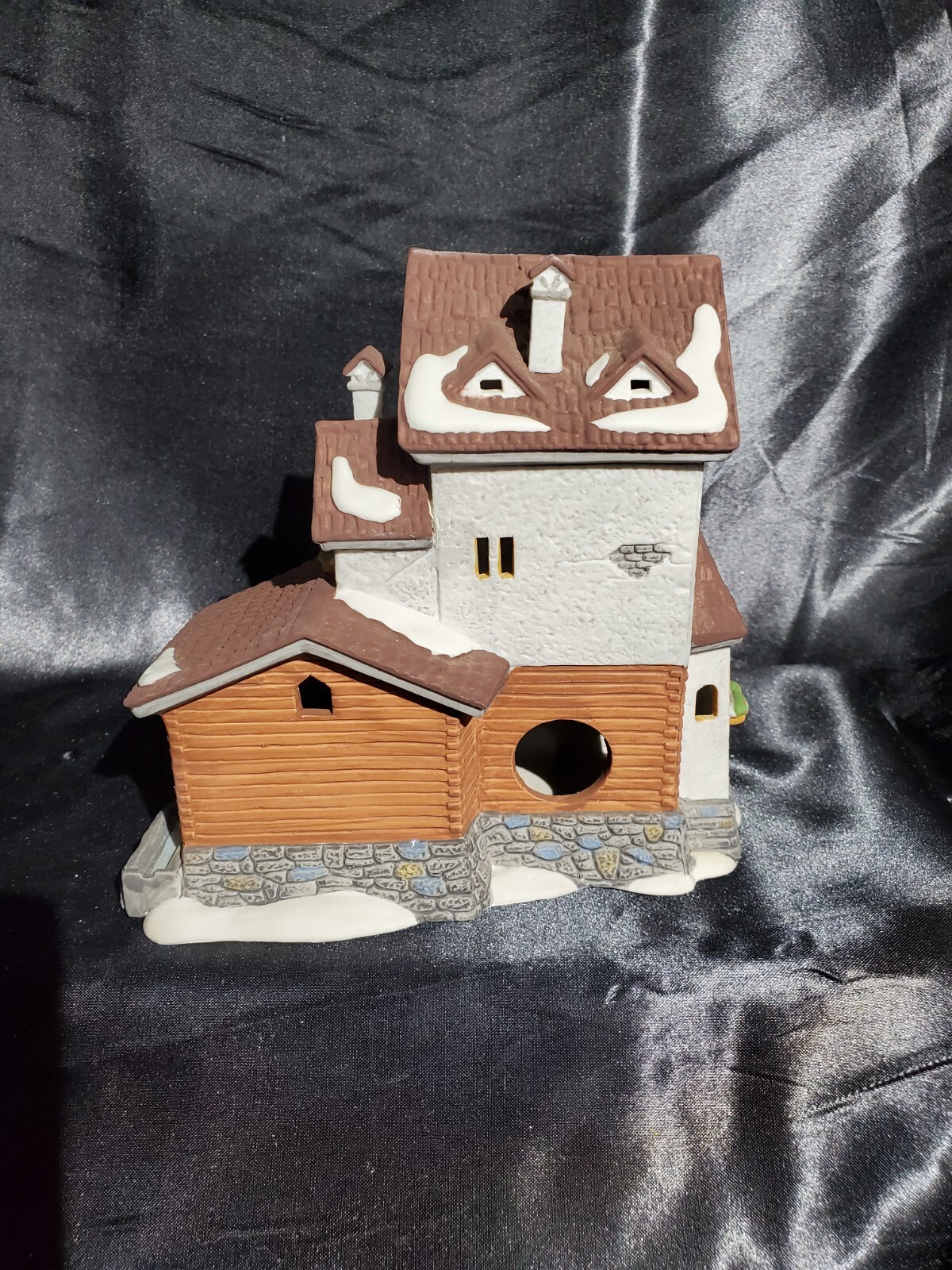 Dept 56 Alpine Village Series “Stoder Grist Mill” #5953-6 Item#133