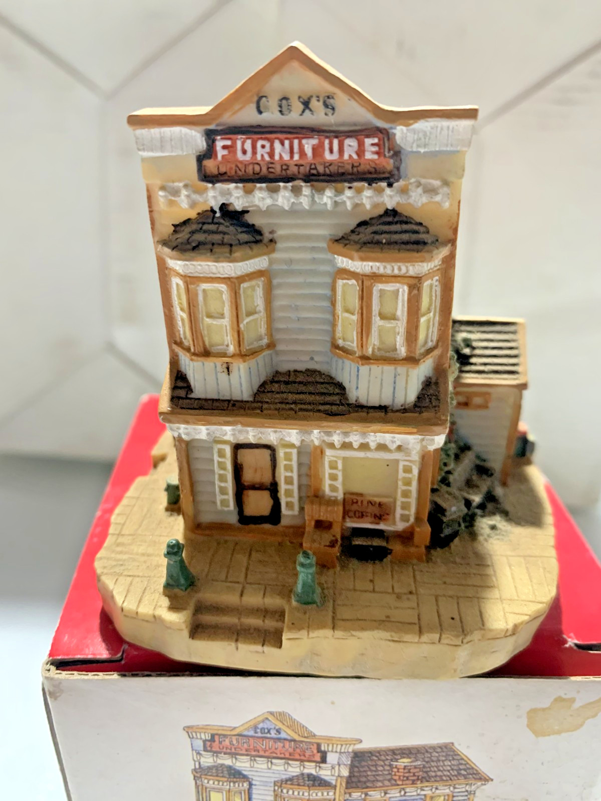 New Open Box Vintage Liberty Falls Cox’s Furniture & Undertakers AH38 1993