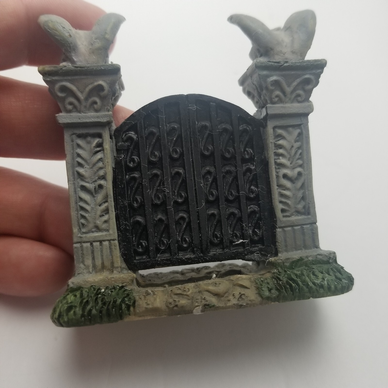 Halloween Cemetery Graveyard Table Top Accessories