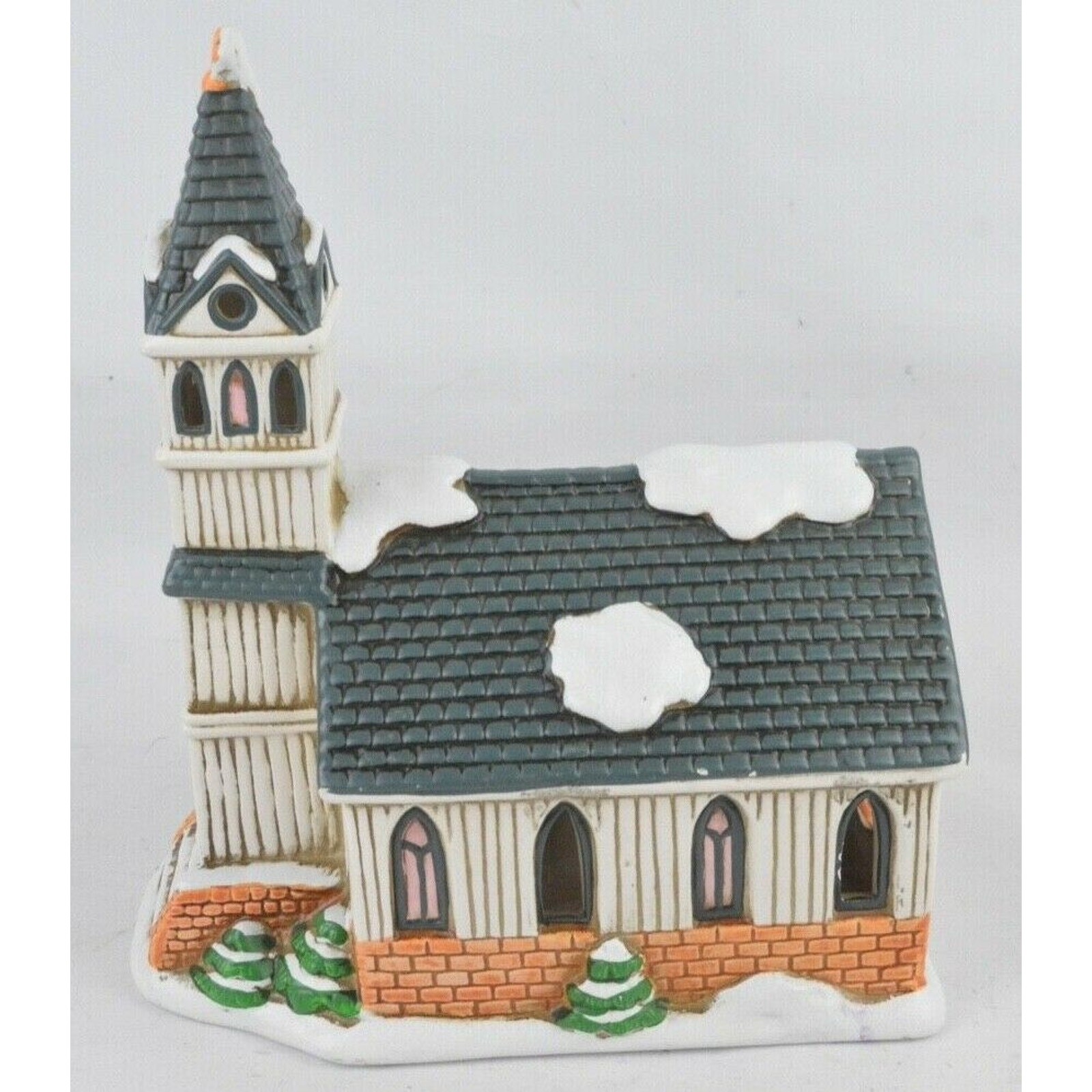 Vintage Lefton Colonial Christmas Village First Church 1989 #07333 Byron Wood