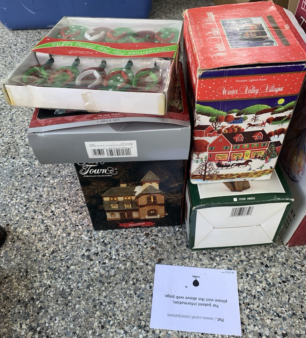 Winter Valley Villages Porcelain Christmas Village Set Multicolor Boxed
