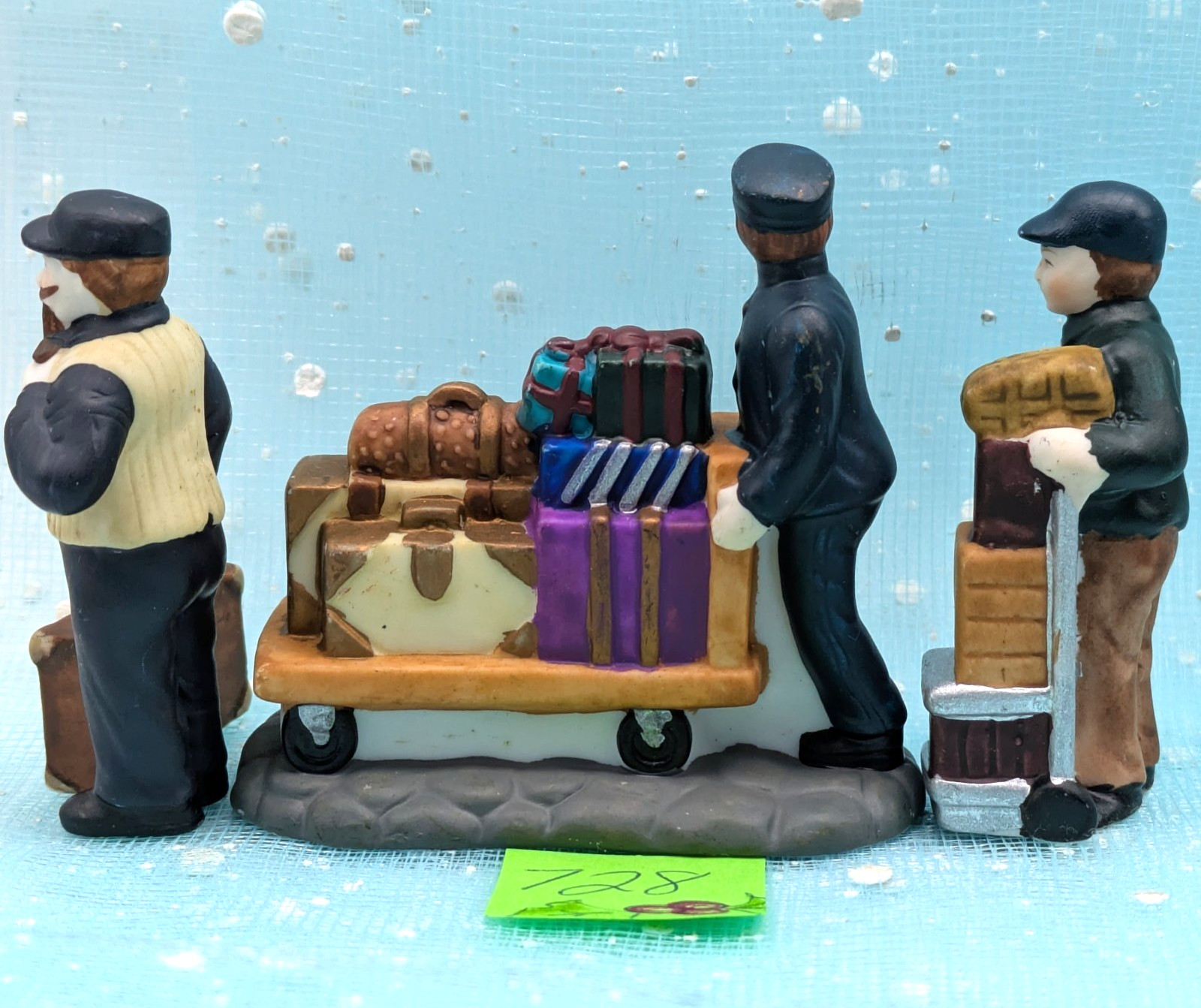 *PAINT LOSS Hershey’s Village baggage luggage porters porcelain LOOSE INV728
