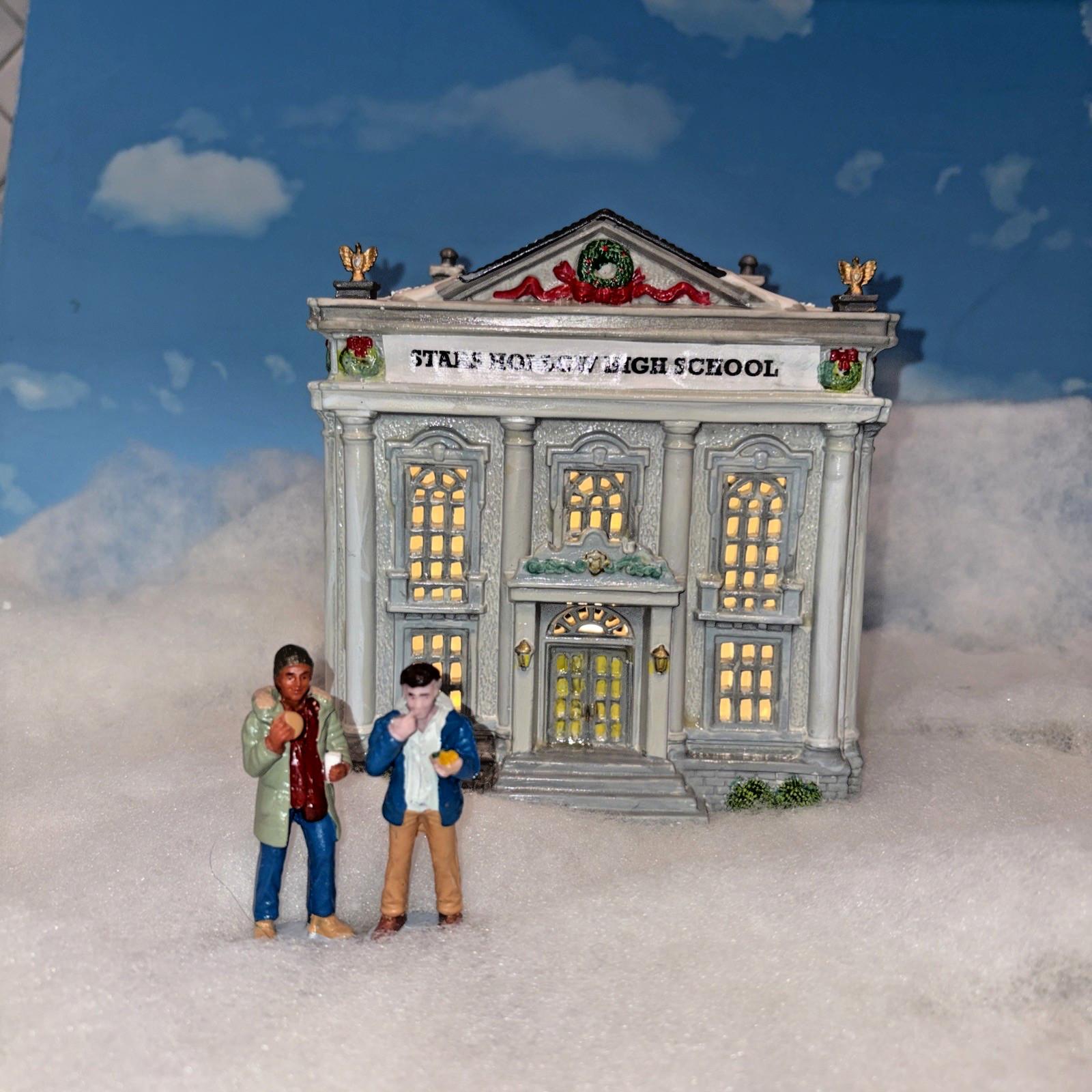 STARS HOLLOW GILMORE GIRLS ARTIST MADE HIGH SCHOOL 2 STUDENTS SNACKING LEMAX