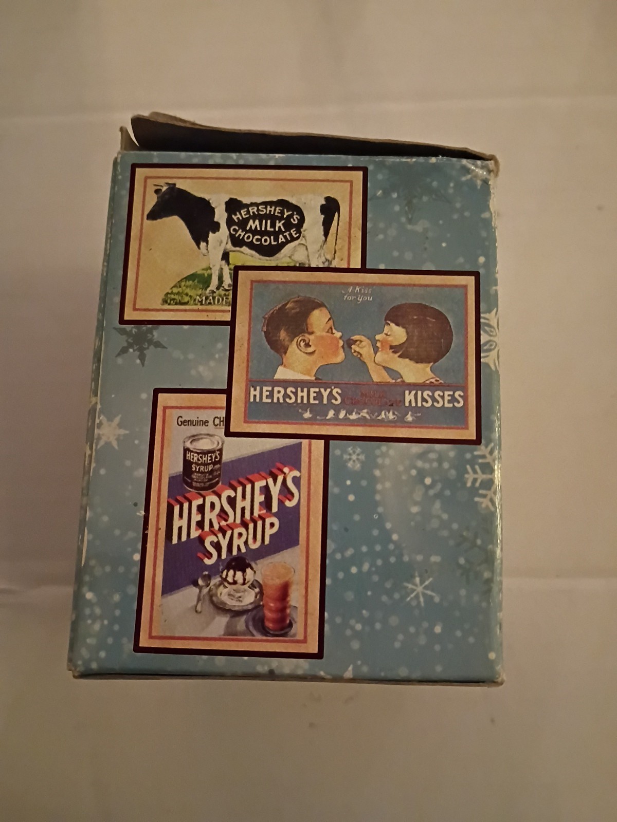 2001 Hershey’s Holiday Village Fresh Flower Cart Florist Shoppe Accessory NIB