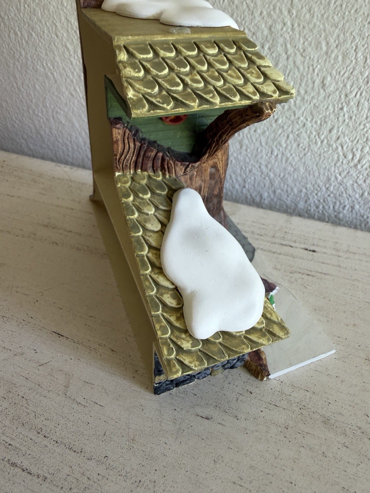 Dept 56 Hide-A-Way Doctor’s Hollow Christmas Village No Bird
