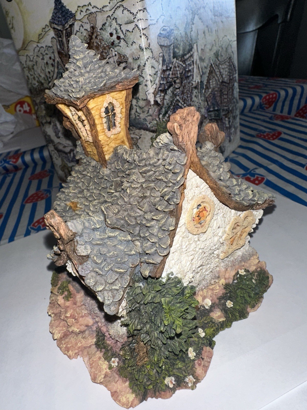 Boyd’s Bears Bearly Built Villages The Chapel in the Woods