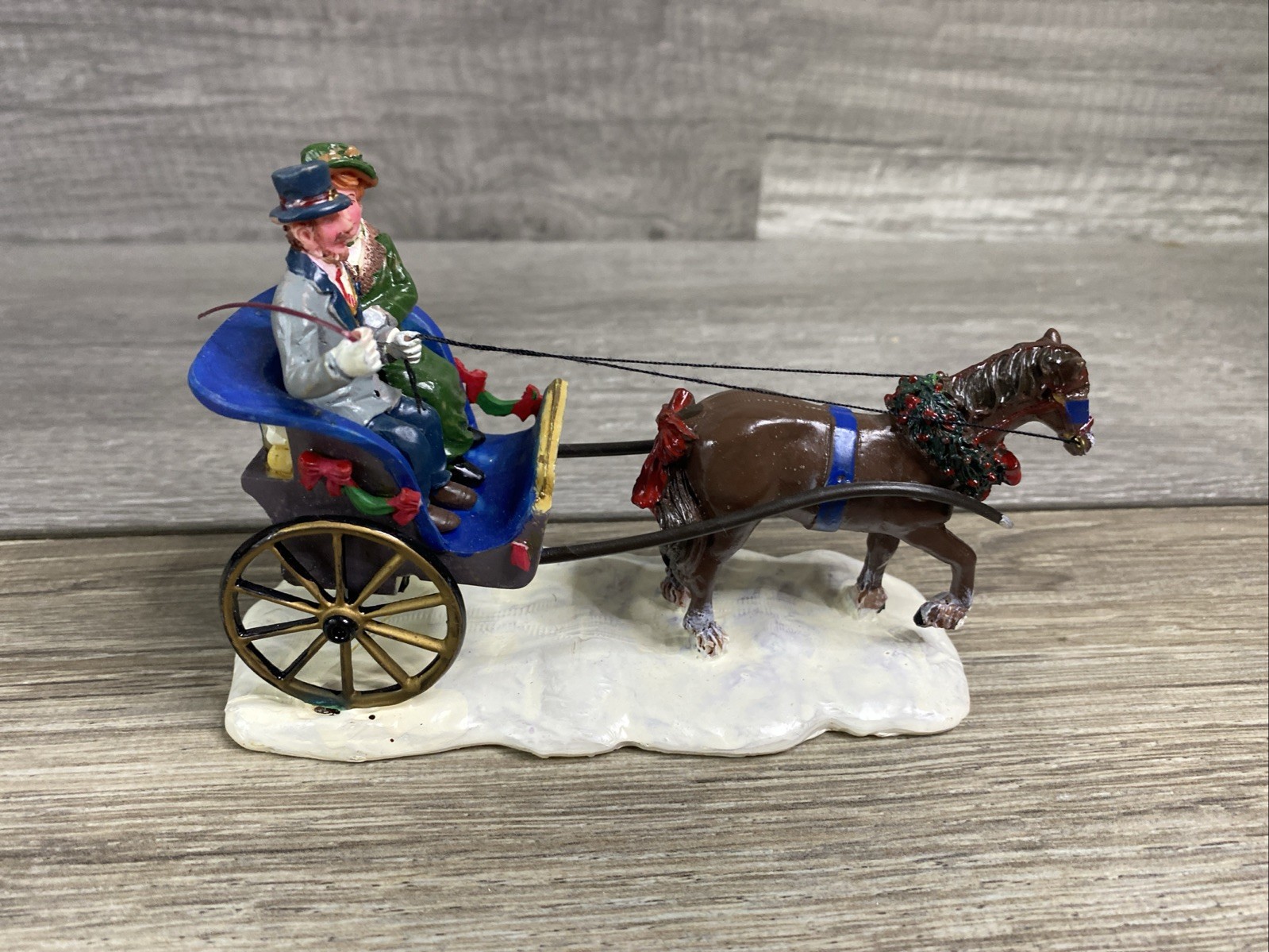 Lemax Horse Drawn Carriage Christmas Village Accessory OS Multicolor Excellent