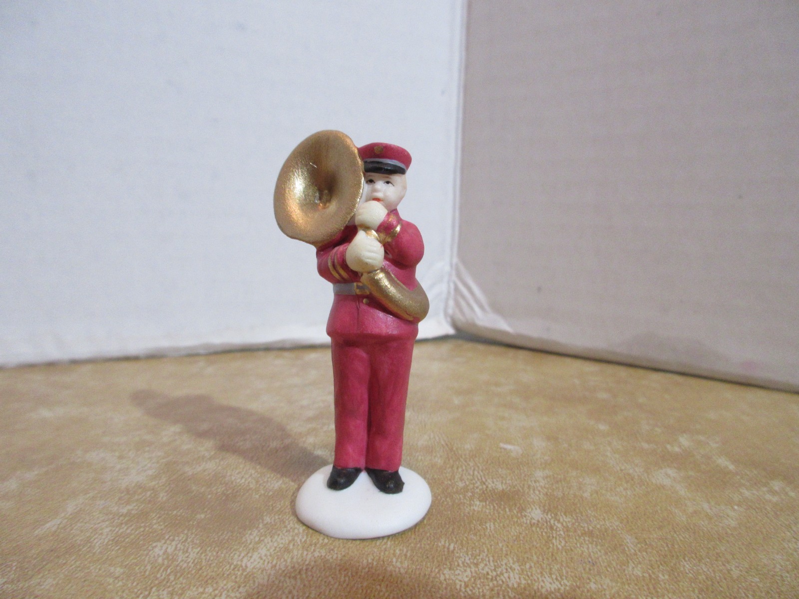 Dept. 56 1988 Heritage CIC Salvation Army Band #5985-4 6 Pc. Set