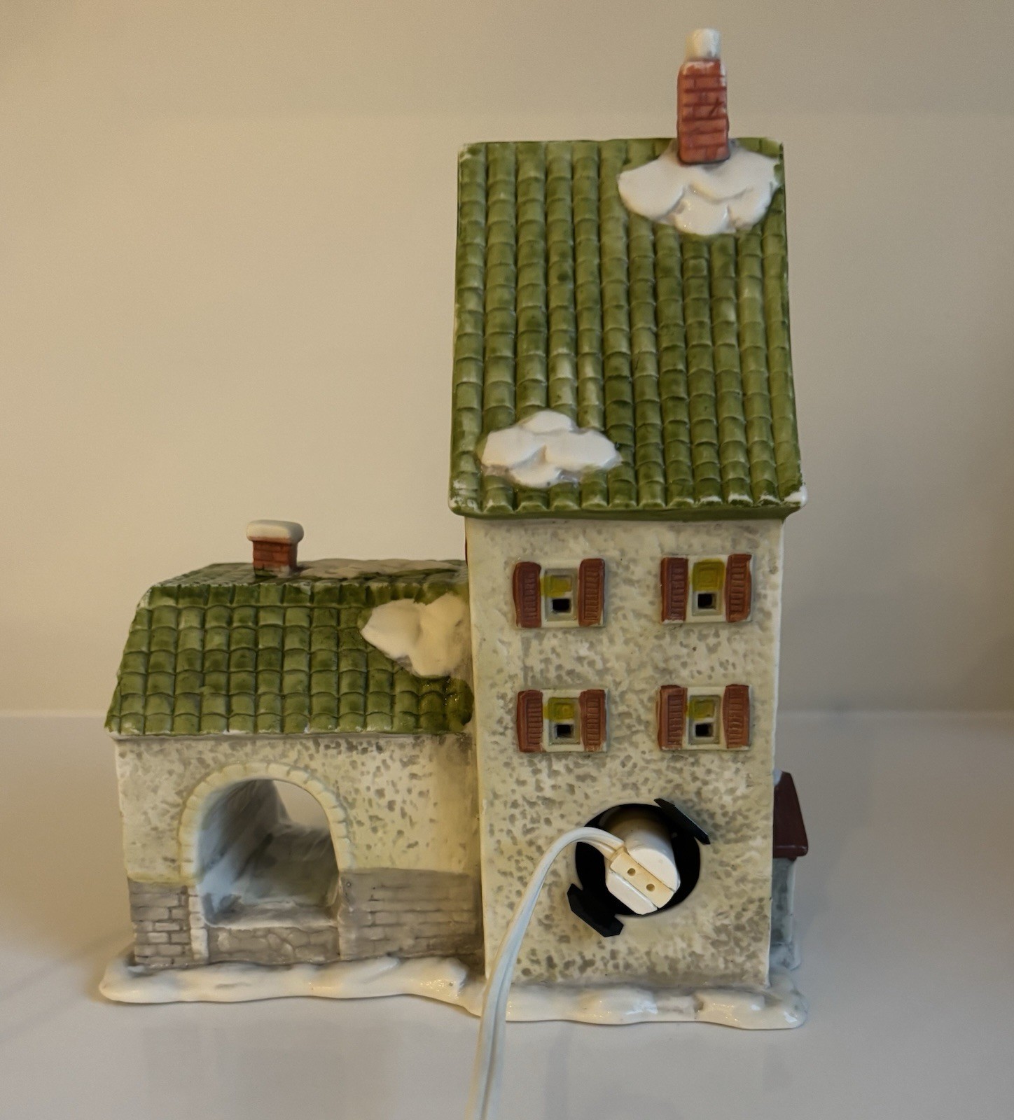 Swiss Village Grist Mill EPI International Lighted Christmas 1990