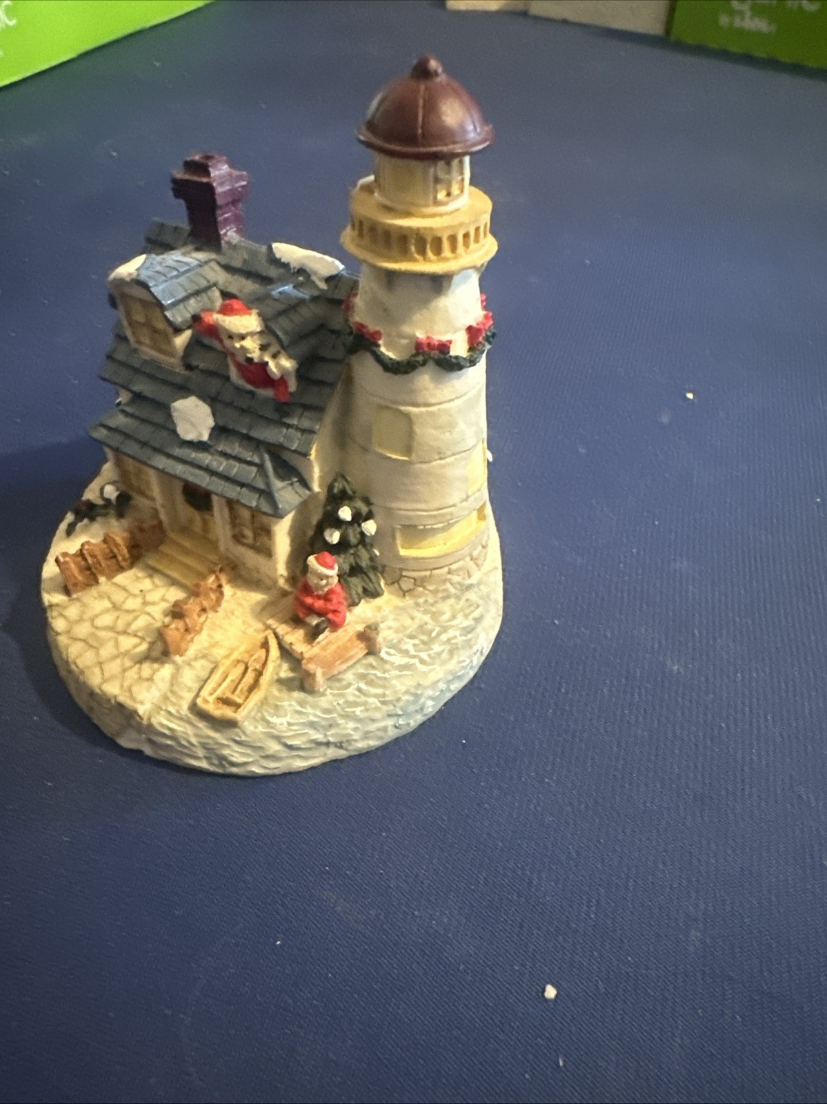 Crystal Falls Village Lighthouse 1994 – Collectibles 485211 Christmas Decor