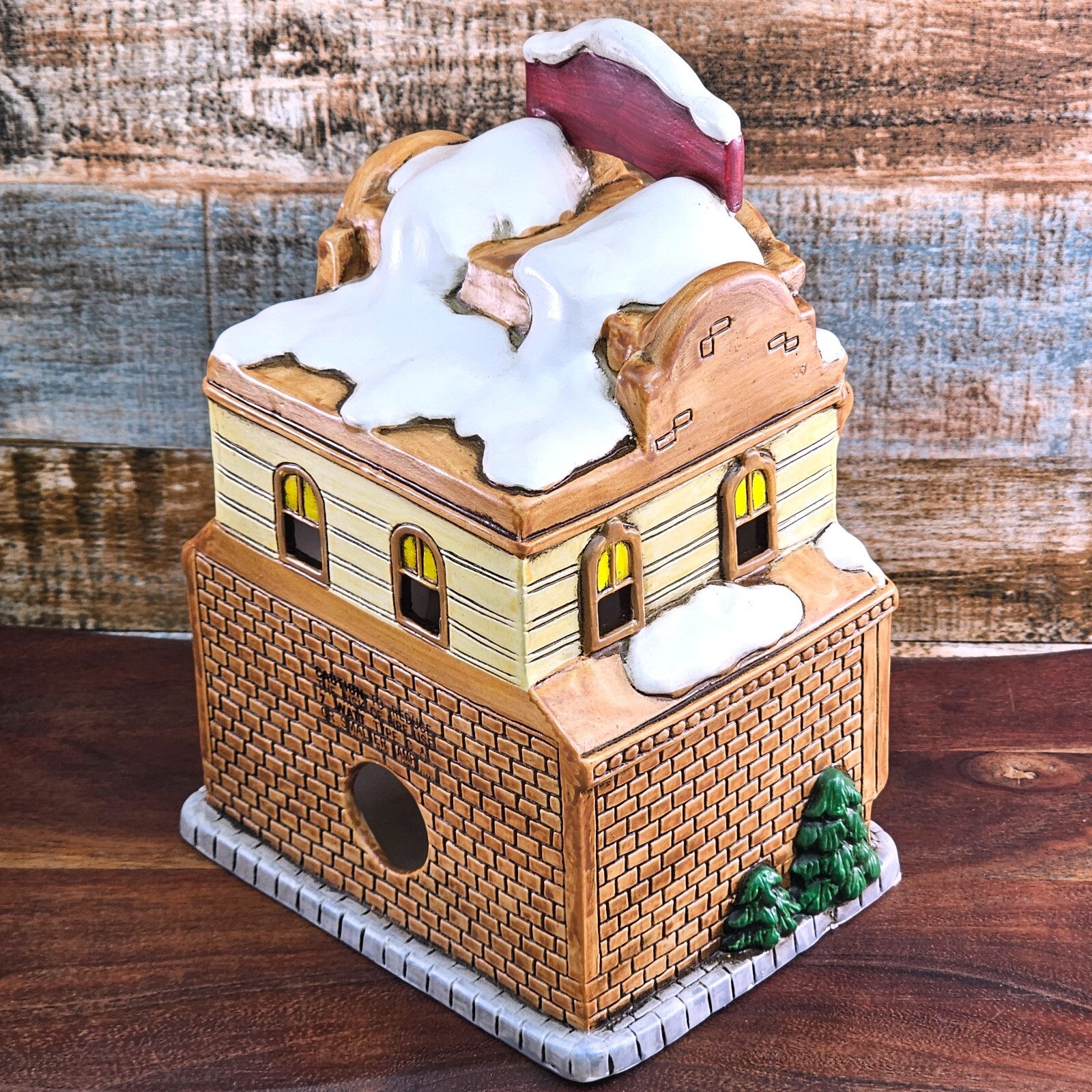 VTG Lefton Colonial Christmas Village Belle Union Saloon Lighted Porcelain 07482