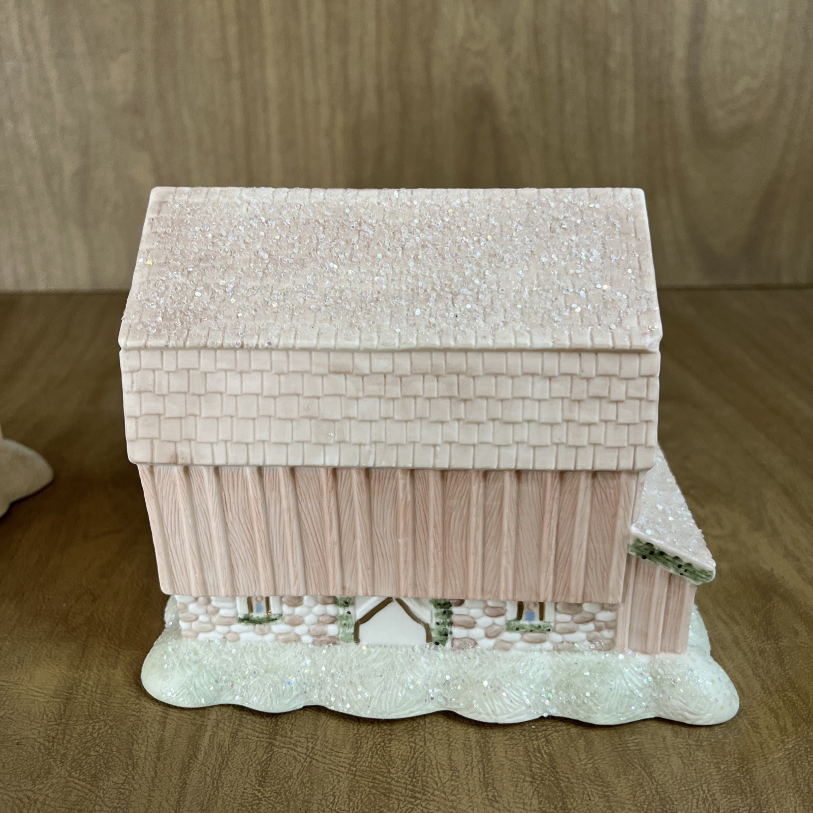 Hand Painted Ceramic Barn Silo Gazebo Christmas Village Glitter Snow Decor
