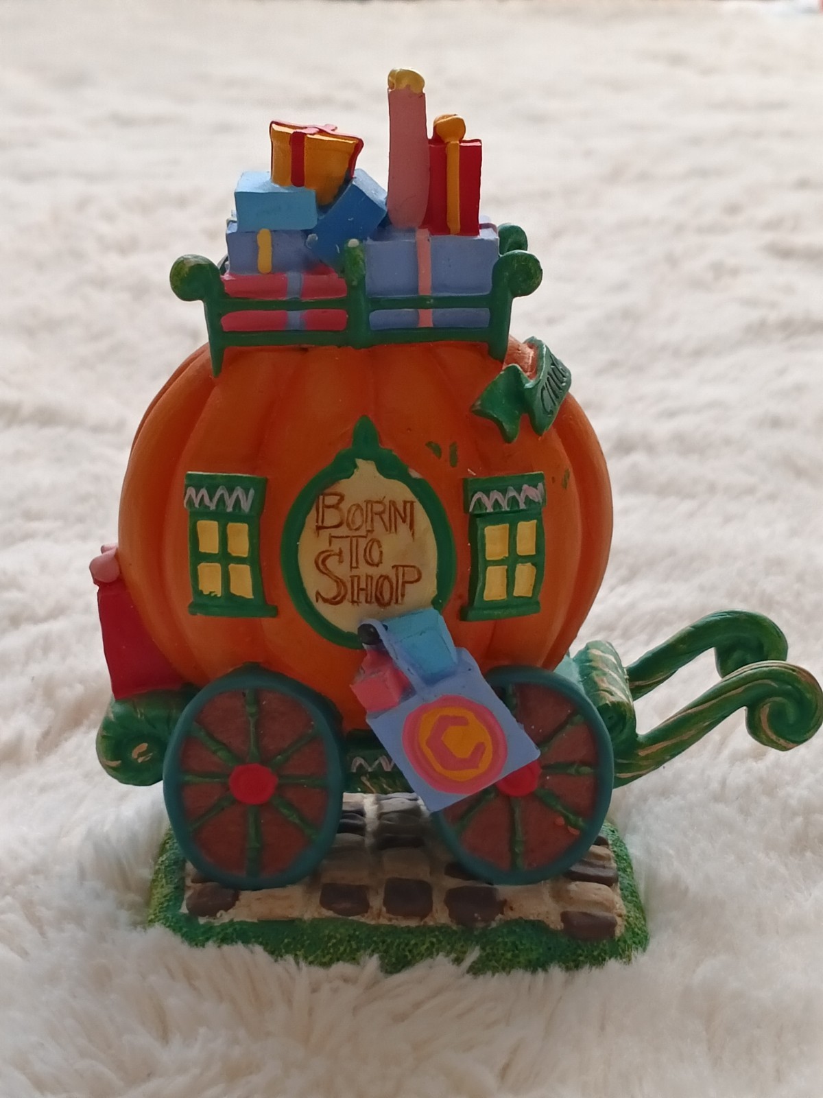 DEPARTMENT 56 STORYBOOK VILLAGE CINDERELLA’S DRESS SHOP Pumpkin CARRIAGE ONLY