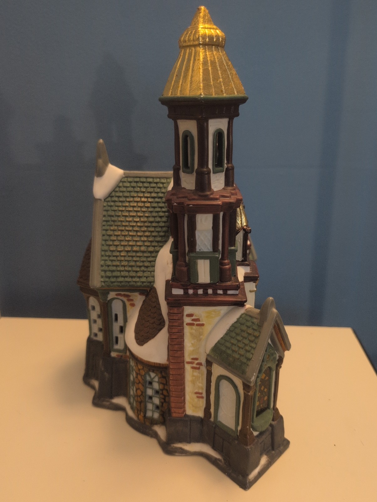 Church Traditions Village 59979 Porcelain Building Excellent Cond 11.5″