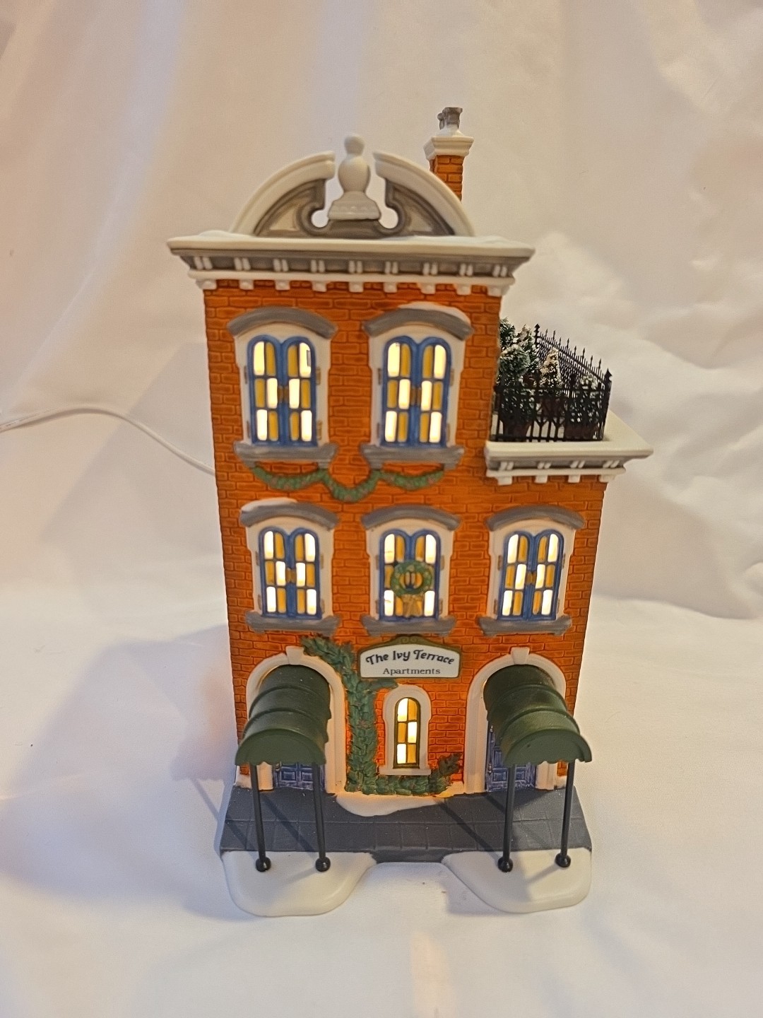 Dept 56 “Ivy Terrace Apartments” #5887-4 – Christmas In The City!